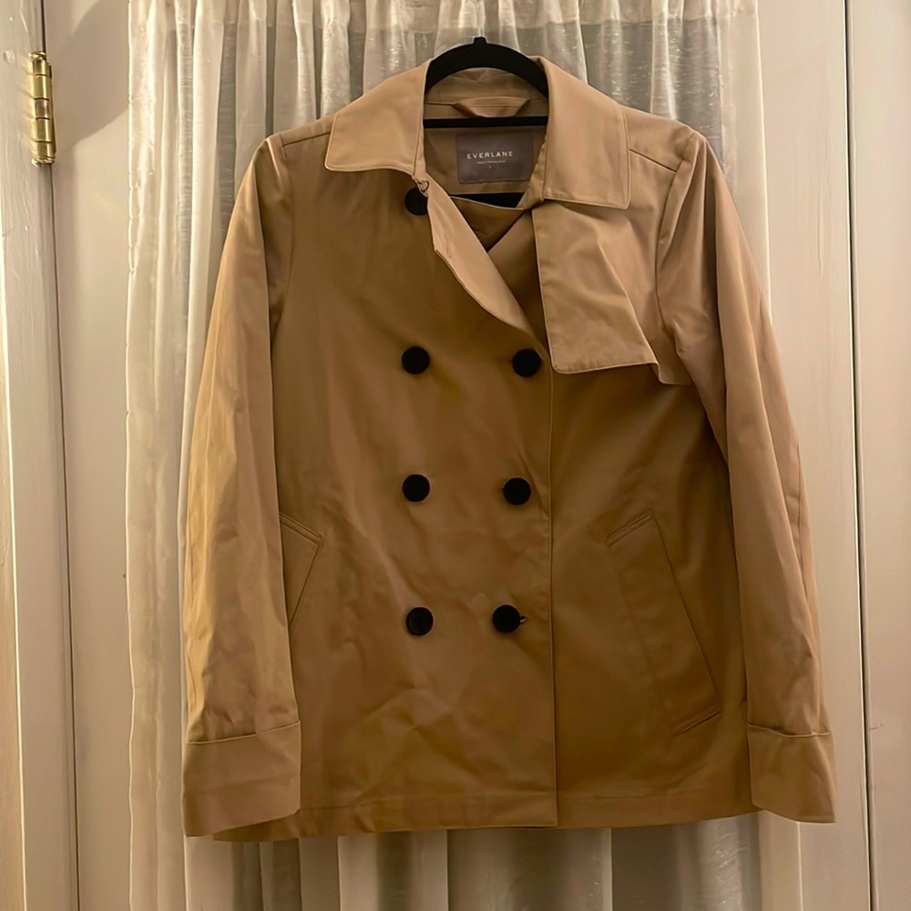 Everlane cropped trench size small